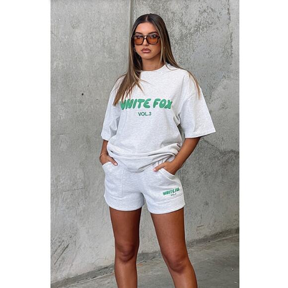 White Fox Sweat Set Green and White size Large - Picture 1 of 6